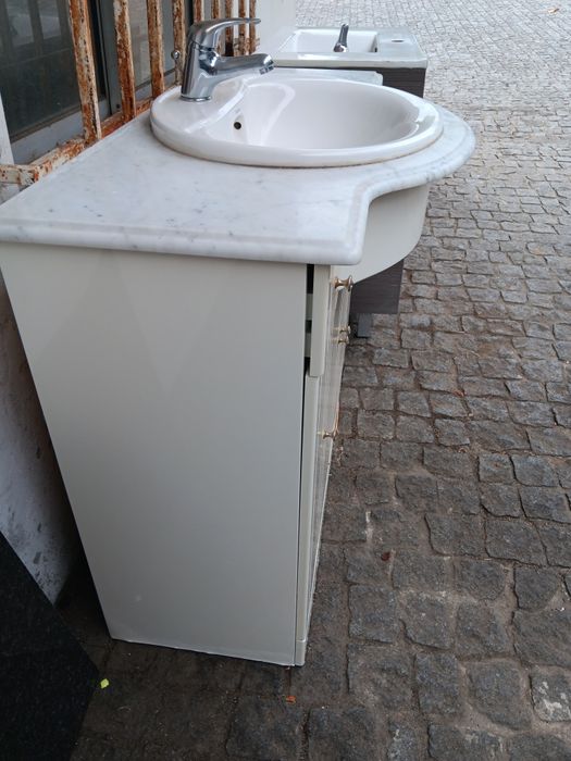 Móveis de Casa de Banho