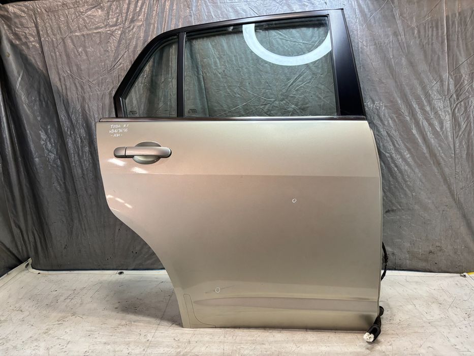 Drzwi Prawy Tył Nissan Tiida I 1 Sedan K: K32