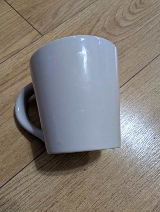 Siwy kubek home&you z sowami