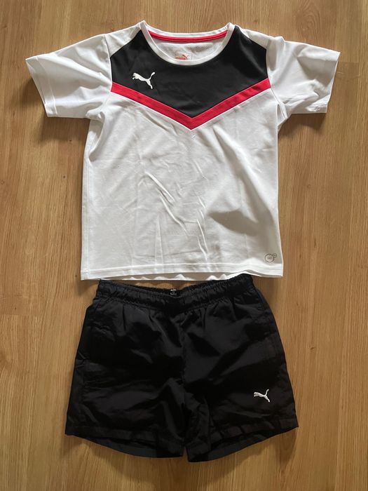 Equipamento de futebol Puma