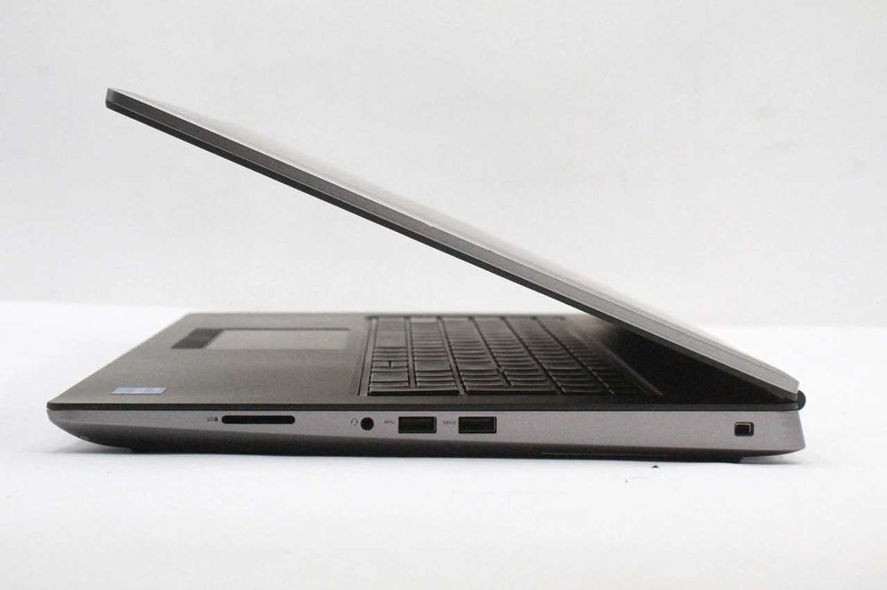 DELL PRECISION 7760  I7-11800H/1TB ssd/ 32GB  NVIDIA T1200