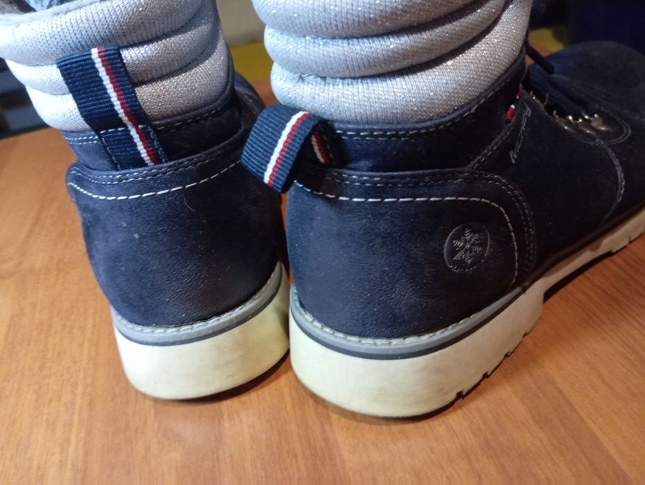 Buty skórzane zimowe trapery ocieplane granatowe Mckey 40 rozmiar