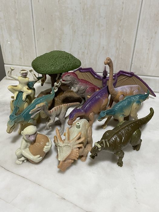 Disney Dinossuar the movie Happy Meal McDonalds Vintage figures Lote