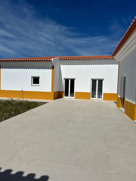 Moradia T4  Vale de Santarém - Santarém