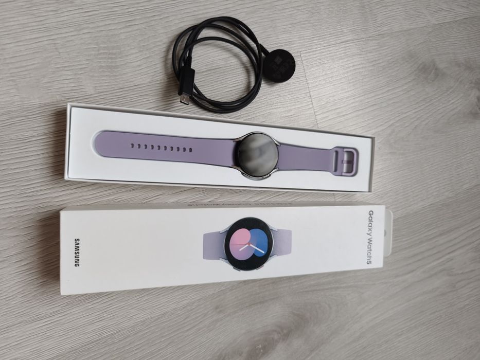 Samsung Galaxy watch 5 40mm stan bardzo dobry