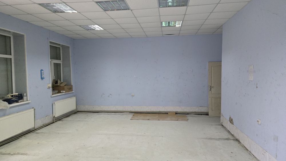 Здание, помещение с двором