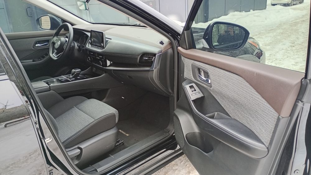 Nissan Rogue SV 2021