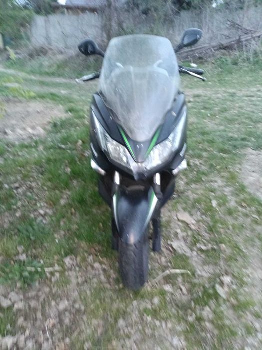 Kawasaki J 300/125 części.