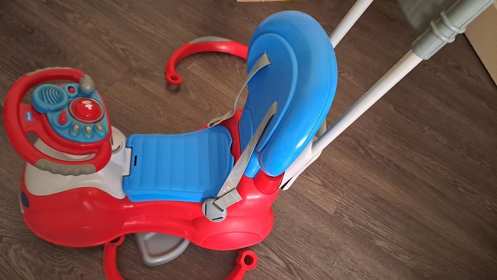 Chicco машинка, толокар