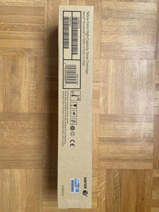 Продам картридж 106R03746