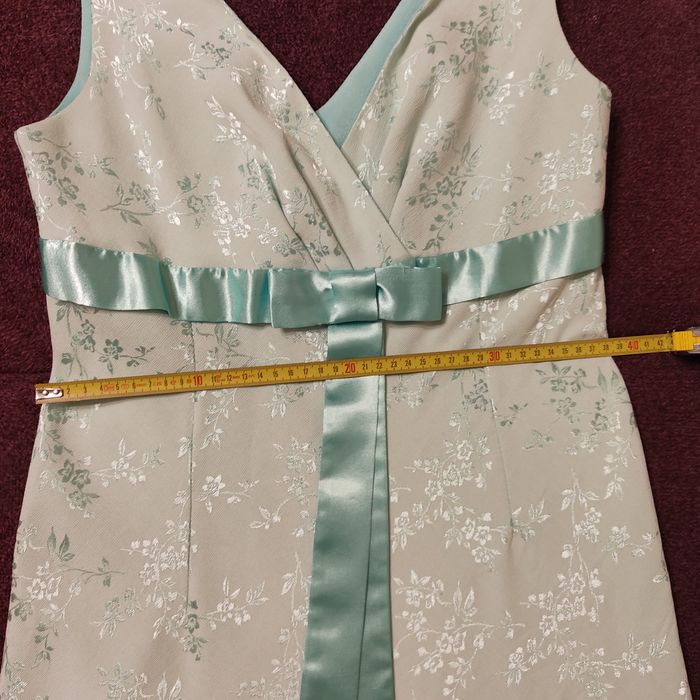 Sukienka seledynowa rozm L