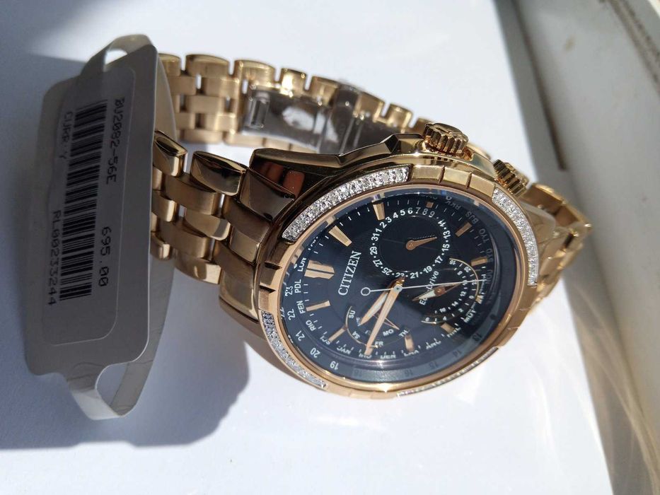 Японские мужские часы с 32 бриллиантами Citizen Eco-Drive BU2082-56E