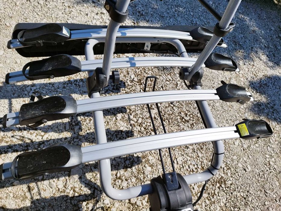 Uchwyt rowerowy na rowery 4 Stan dobry Sprawny