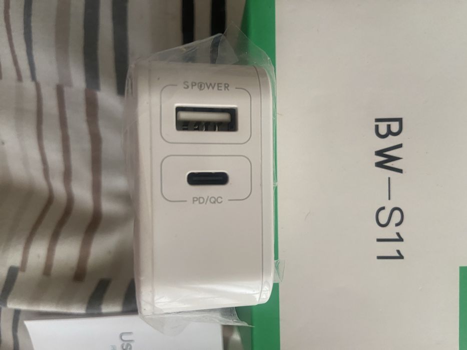 Blitzwolf Bw-S20 Carregador de Dispositivos Móveis