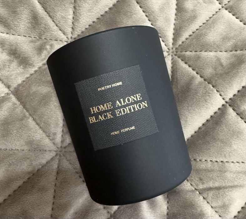 Свічка Poetry Home Home alone