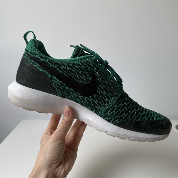 Zielone buty sneakersy NIKE ROSHE NM FLYKNIT SE 42.5 27cm