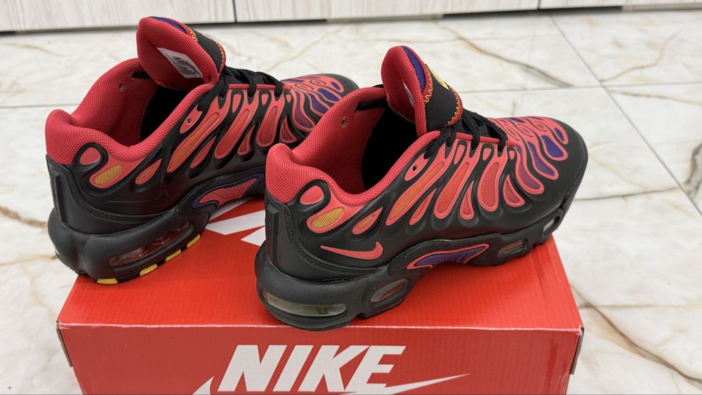 Кросівки Nike Air Max Tn Plus Drift 42