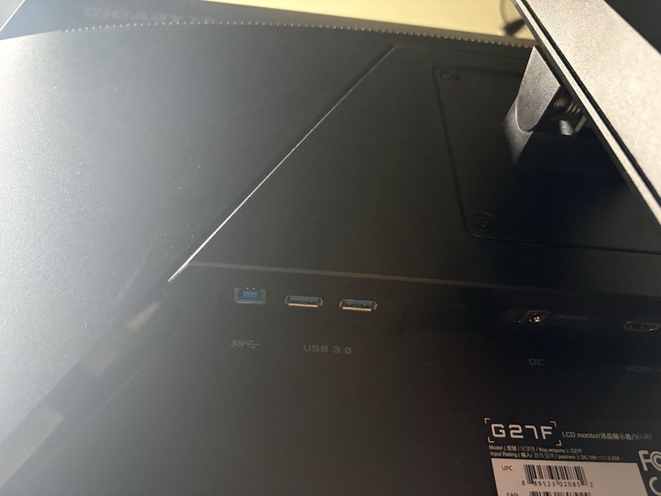 Monitor Gigabyte G27F