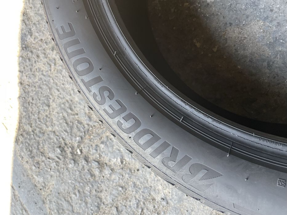 245/45 R20 Bridgestone Alenza 001 (2шт) 2024 рік