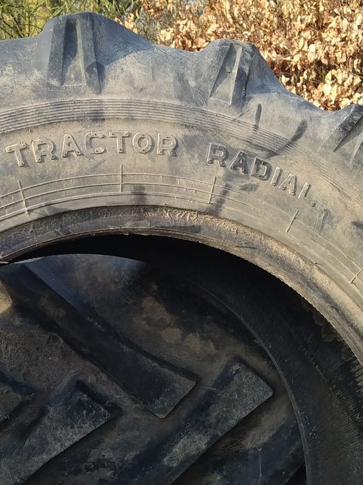 Opony 2 sztb 13.6 R28