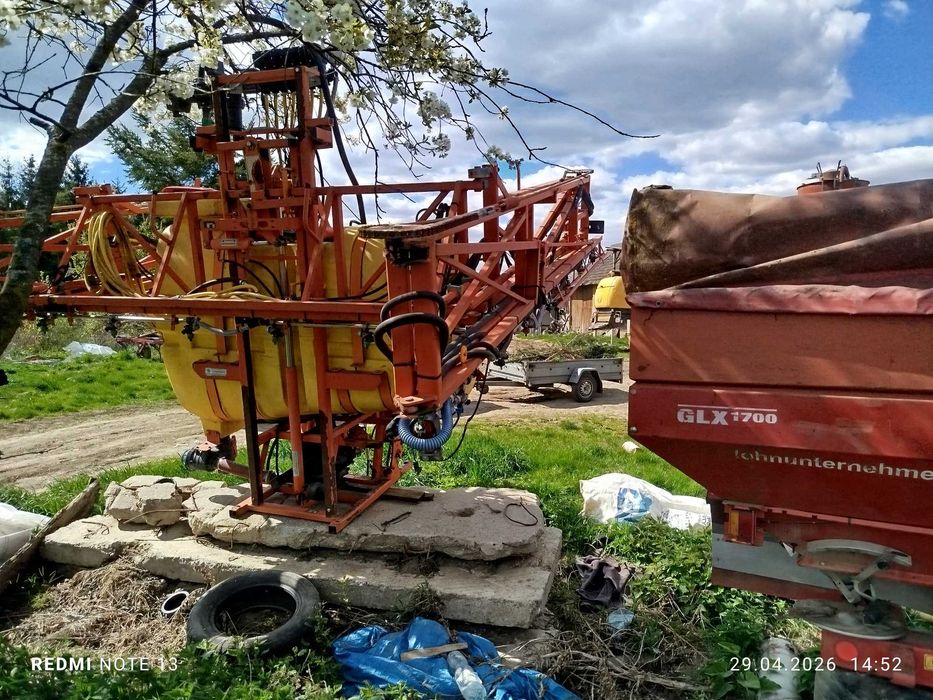 Opryskiwacz 1200l 21m składany hydraulicznie