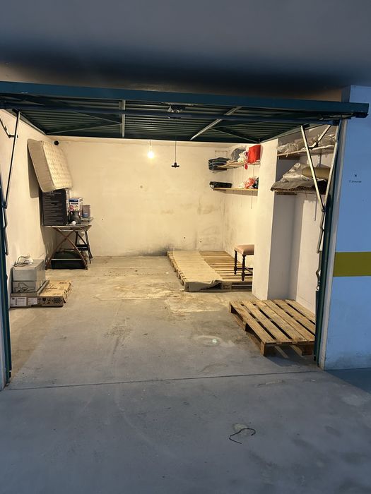 Garagem em formato BOX