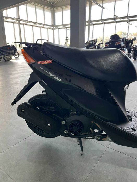 Скутер Suzuki Address V50