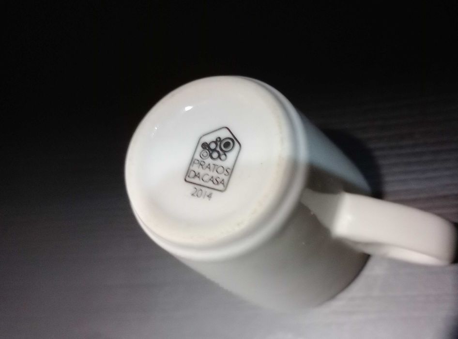 Chávena Café c/ Piris Chave D´Ouro Comemoração Prato da Casa 2014