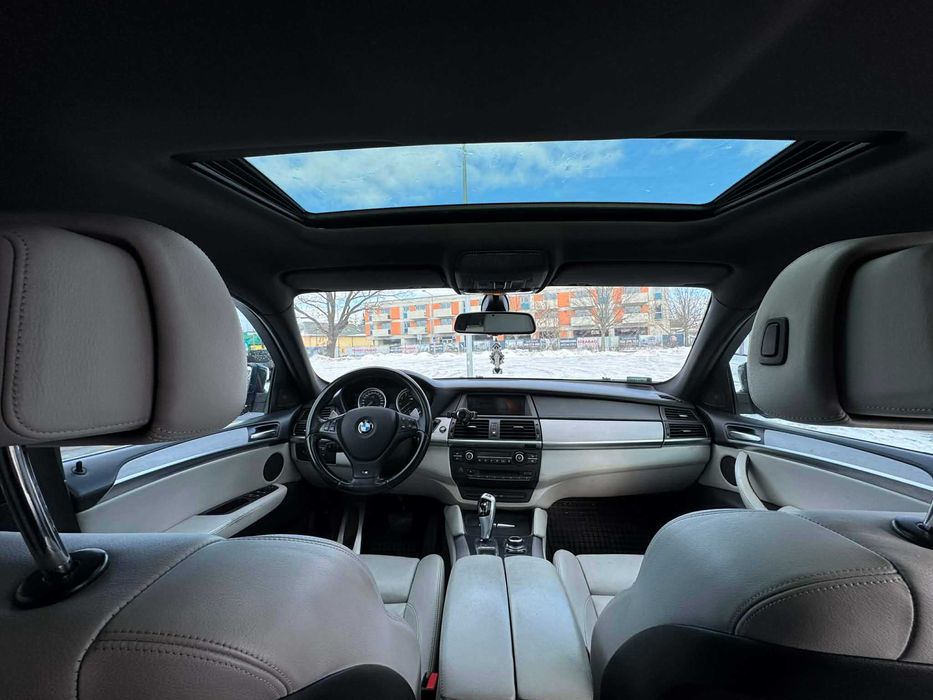 BMW X6M ROK 2010