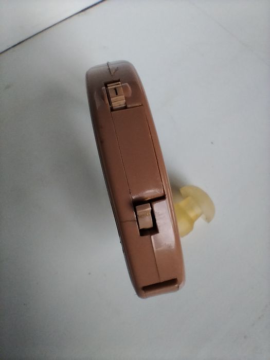 Слуховой аппарат  ,,ITON Z28,, и ,,TONDI,,