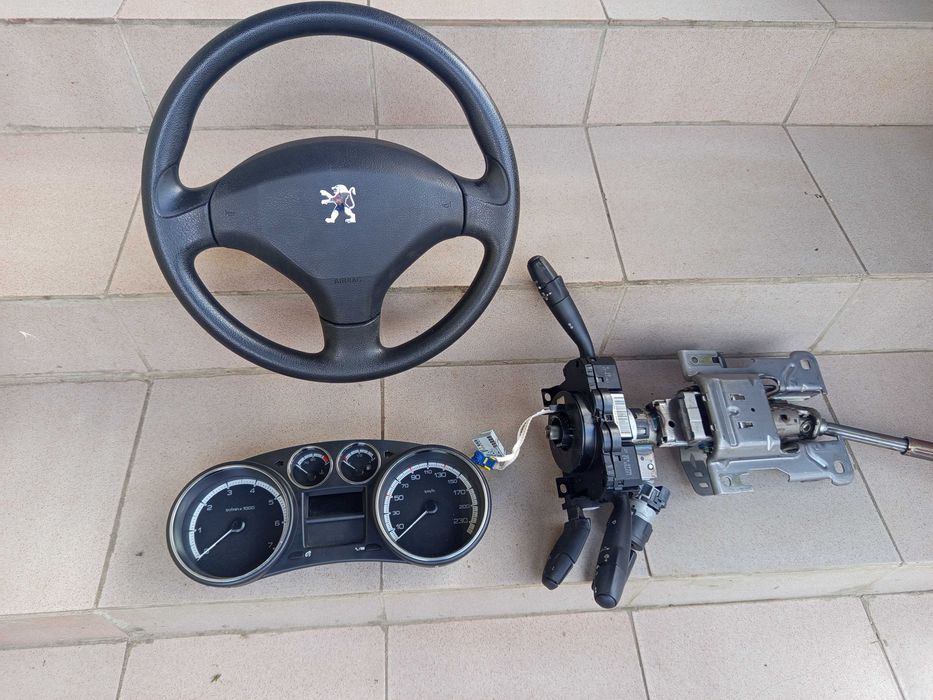 Підрульовий перемикач/Стрикоза/Приборна панель  Peugeuot 308 2008 р.в.