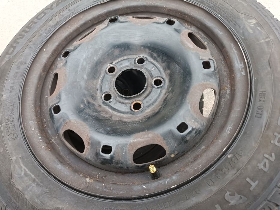 Felgi stalowe 14cali 5x100 plus opony i kołpaki SKODA