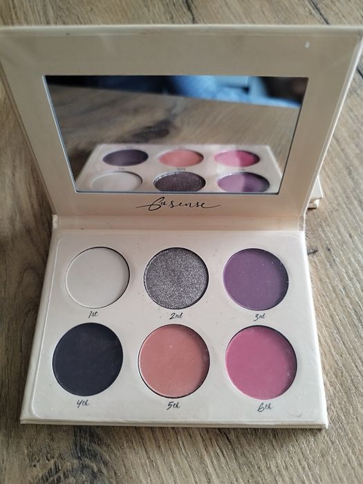 Paletka cieni Pierre Rene