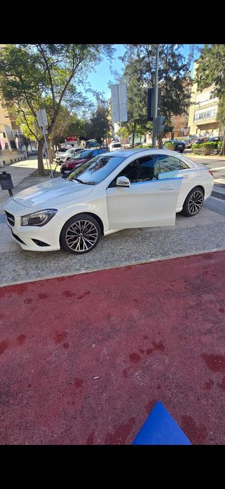Mercedes CLA 1500dci 180 Impecavel — photo 2
