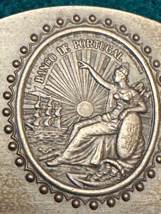 Medalha comemorativa em bronze banco de Portugal