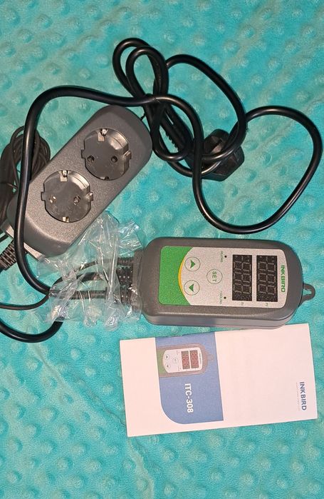 Regulator temperatury