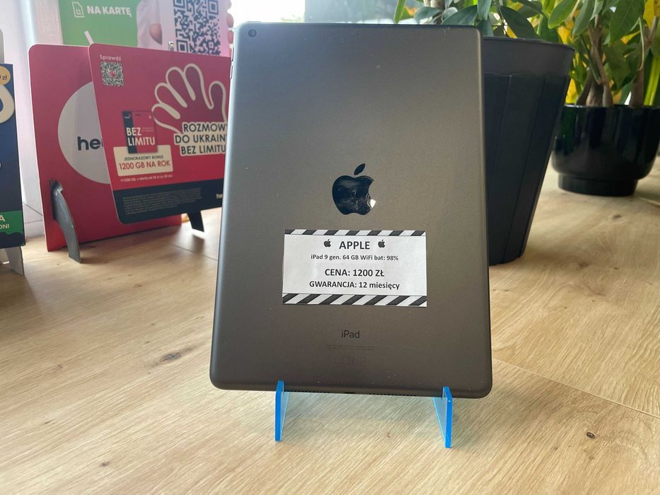 Tablet Apple iPad 9 gen. 64 GB WiFi bat: 90%-99% + GW 12 msc