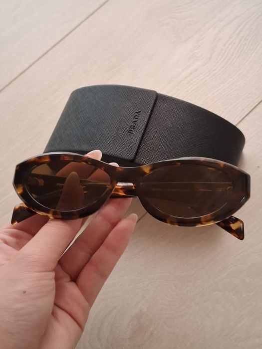 Okulary przeciwsłoneczne prada