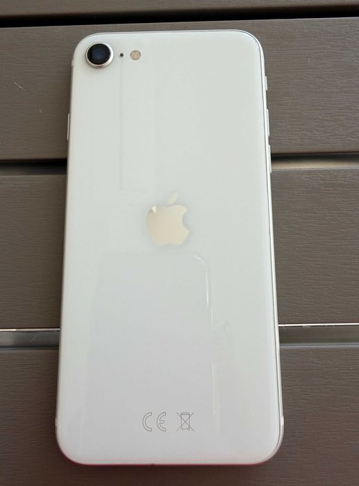iPhone SE 2022 64GB