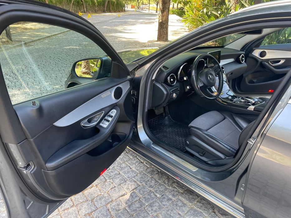 Mercedes Benz carrinha Classe C 220d