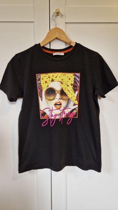 T-shirt damski regular Pieces