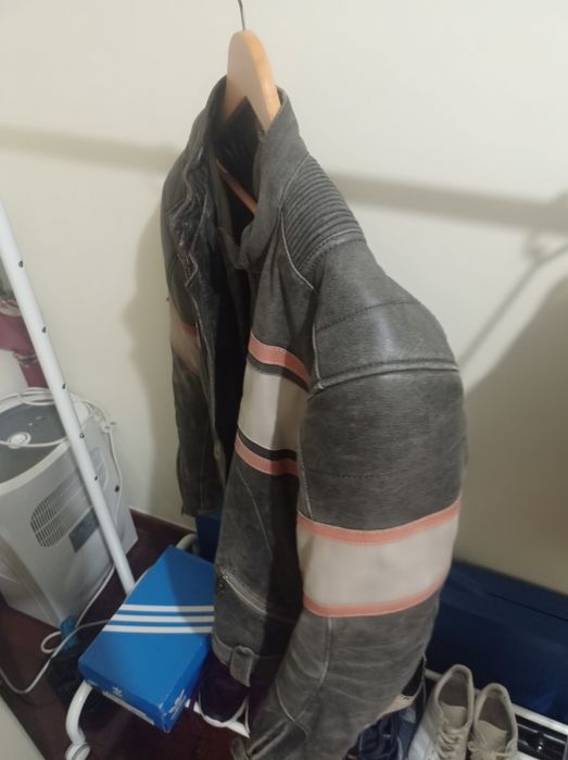 Casaco pele com protecções para mota