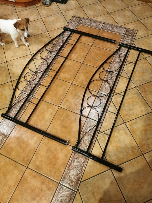 Łóżko metalowe,  rama 140x200