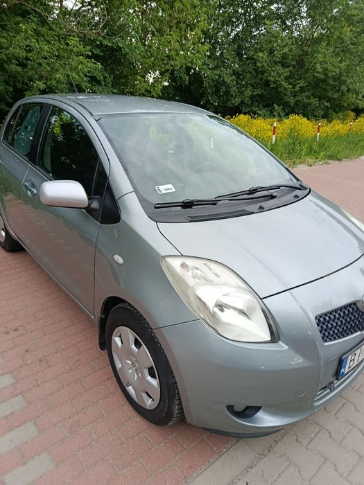 Toyota Yaris  2005r
