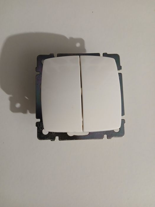 Interruptores suno legrand