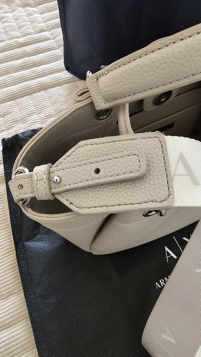Bolsa Armani beje