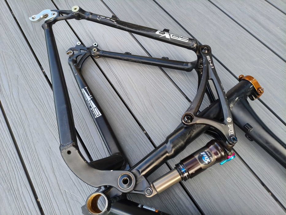 Rama Rowerowa Trek Fuel EX 6.5 Full Suspension Rozmiar M 26" - Fox RP2