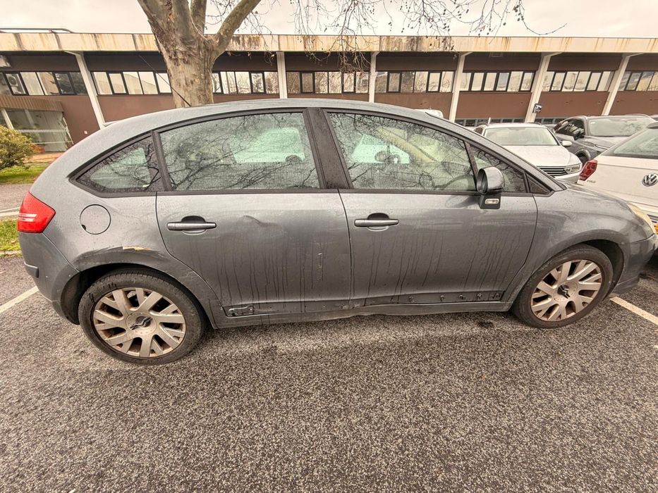 Citroen C4 Hdi 2008 4 portas