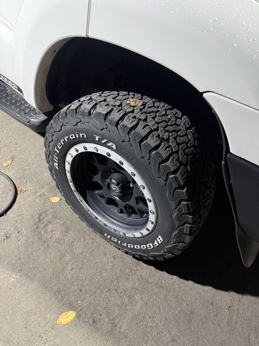 Bf goodrich 285/60/18