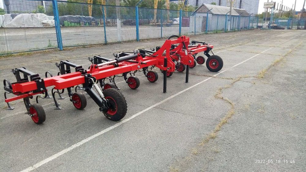 Культиватор просапний гідравлічно-складуваний ПГСК6